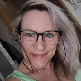 reifefrauen.com
